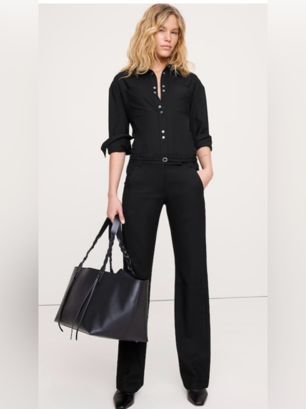 NWT-Banana Republic Black Straight Wool-Blend Flannel Pant, Size 6 Petite